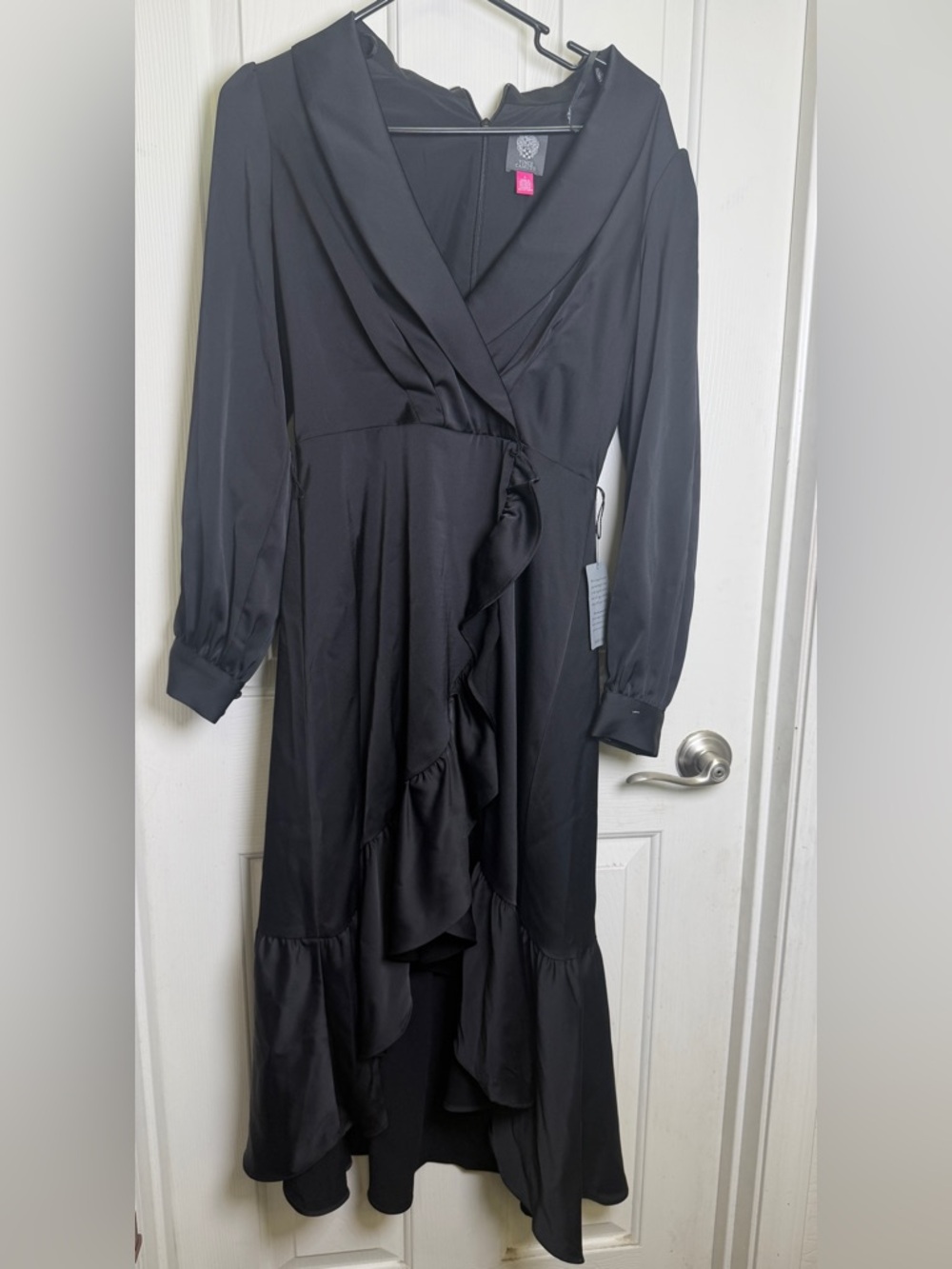 Vince Camuto Size 4 black Satin Wrap Tuxedo Cocktail Dress new